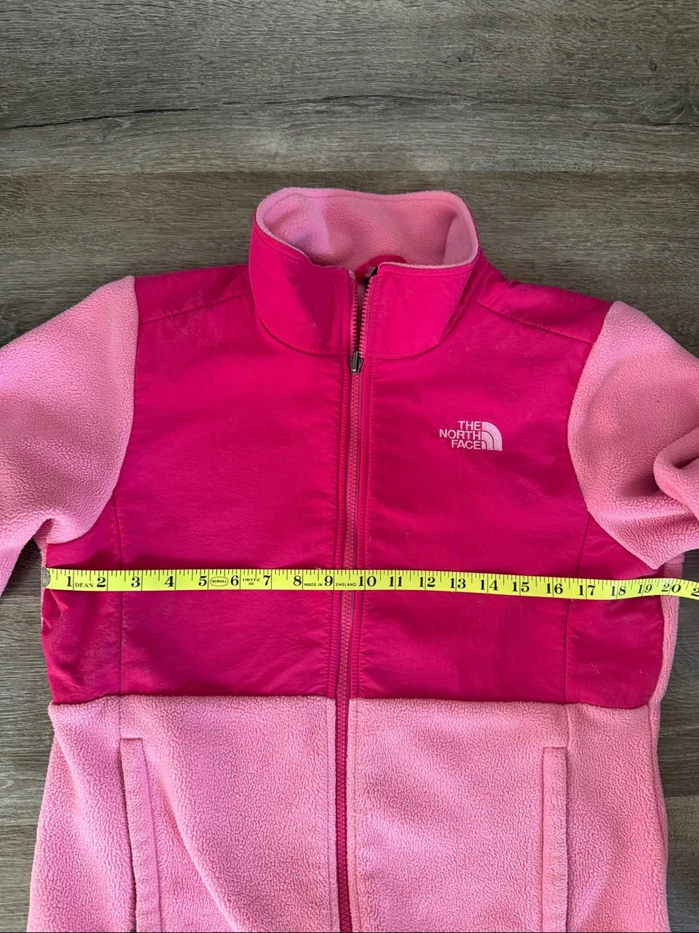 The North Face Two-Tone Pink Girls' XL 18 Fleece Jacket. Great condition
